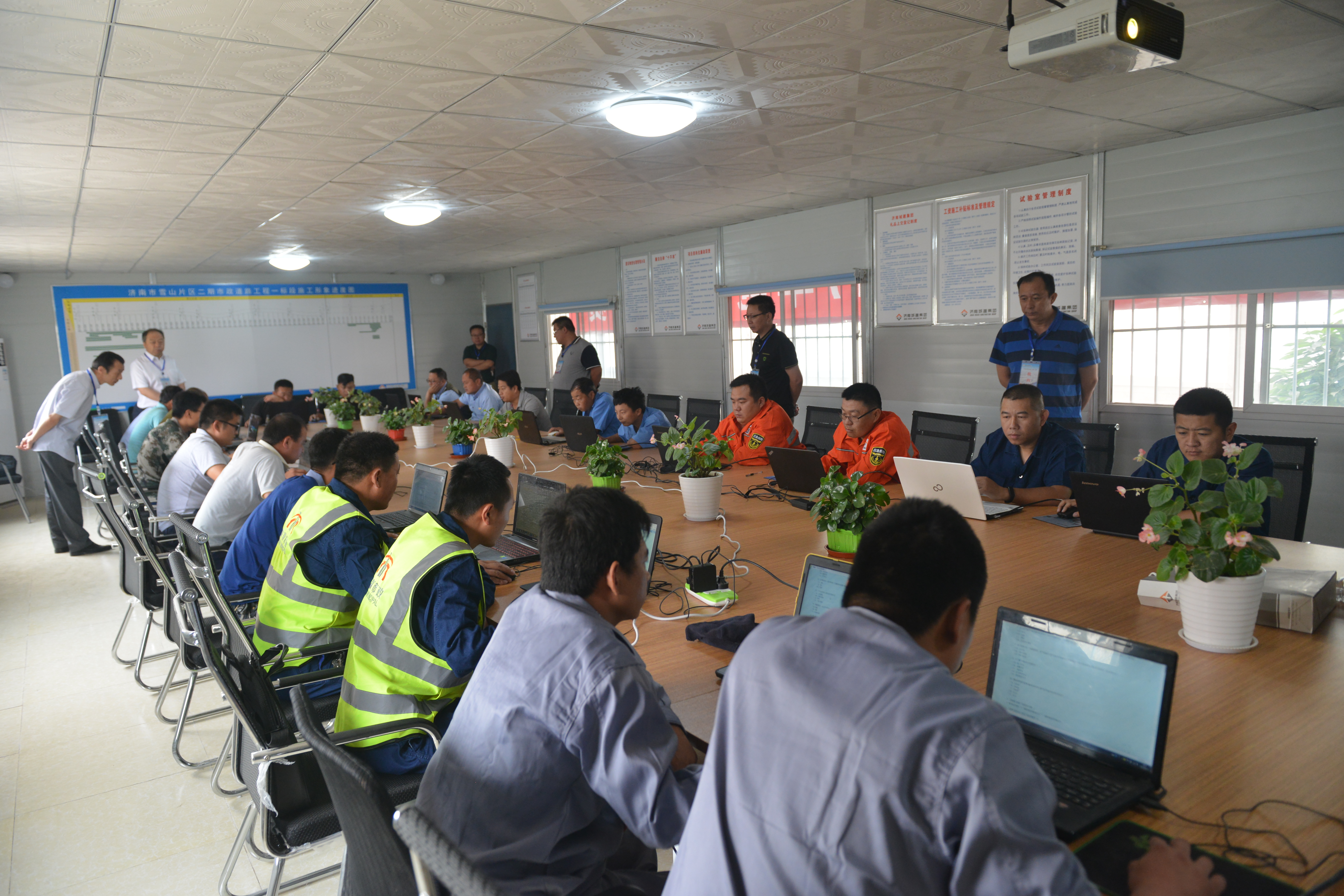 ���g22��(�й���)���¹ٷ���վ