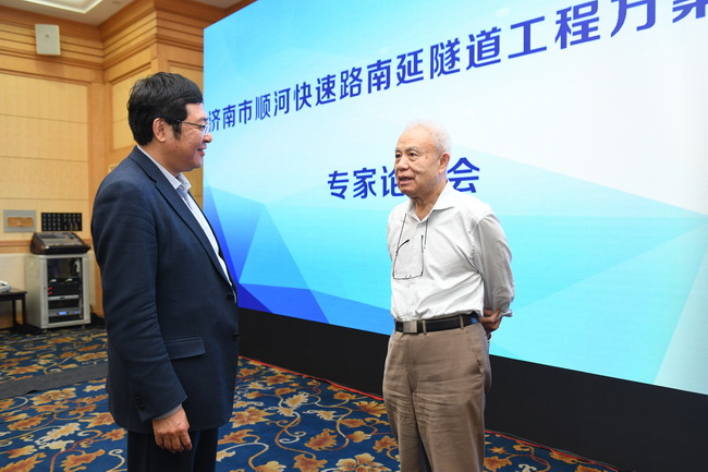 ���g22��(�й���)���¹ٷ���վ