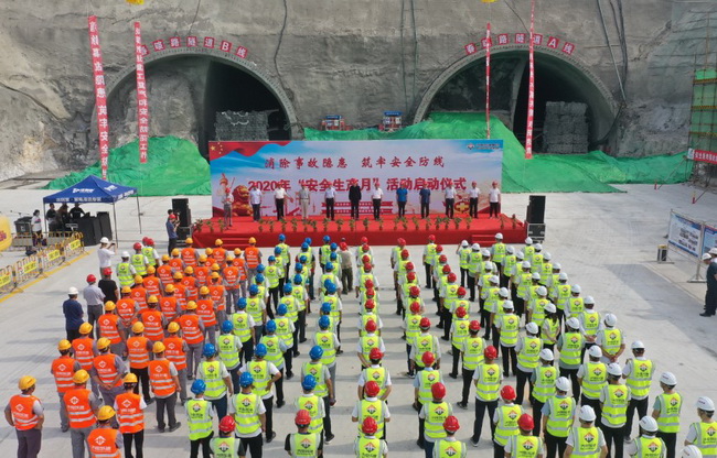 ���g22��(�й���)���¹ٷ���վ